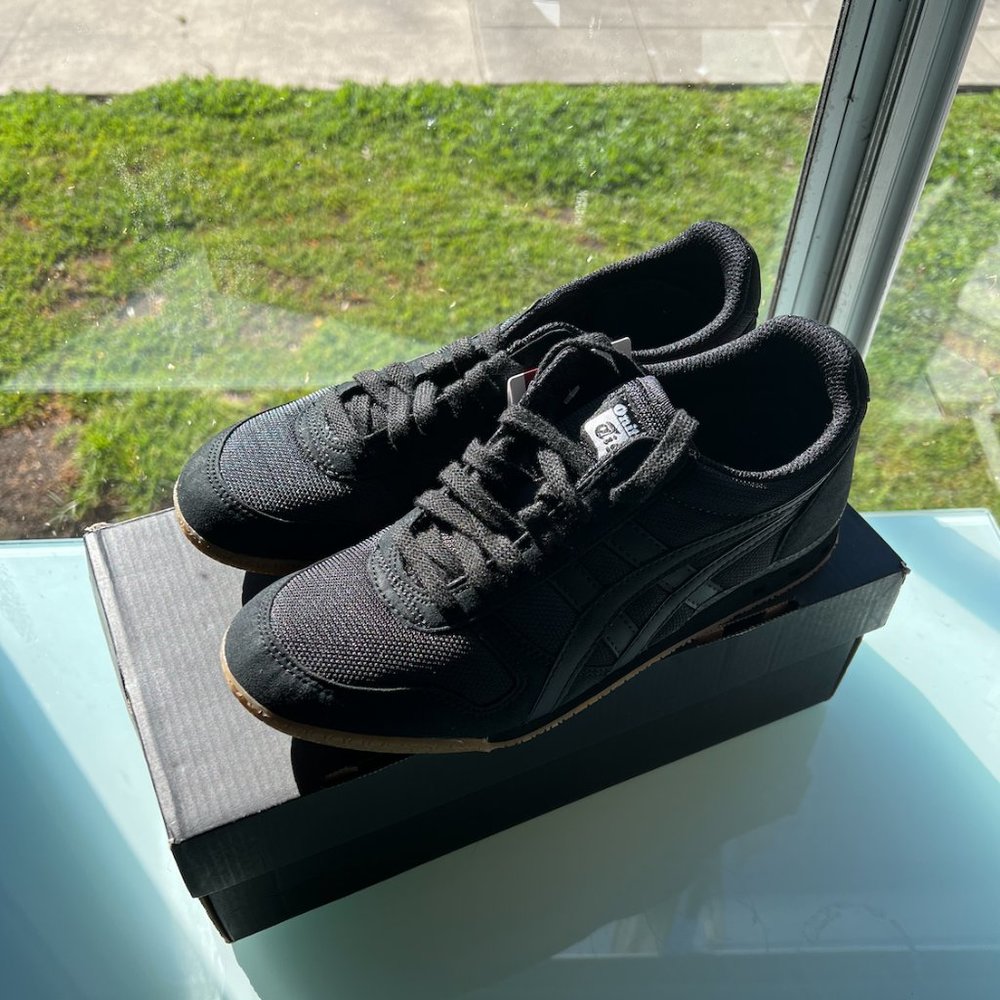 Onitsuka Tiger Unisex Ultimate 81 Shoes